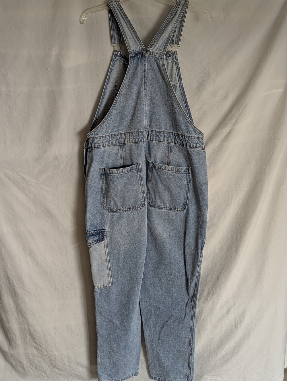 Celebrity Pink Light Wash Denim Overalls Scoop Neck, 7 Pockets Size L - Picture 9 of 10